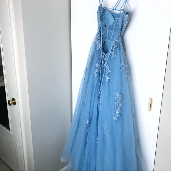 Rene beautiful chiffon & lace corset prom dress in sky blue - Picture 12 of 17